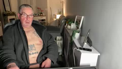 mtb1697 online show from February 8, 11:53 pm