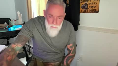 BikerDude online show from February 3, 8:36 pm