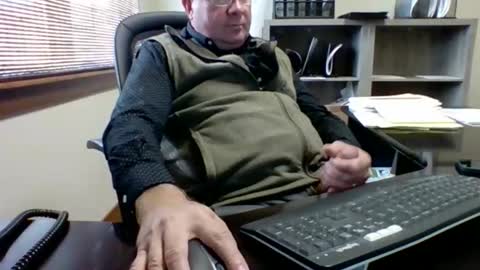 mttoker online show from April 22, 3:28 pm