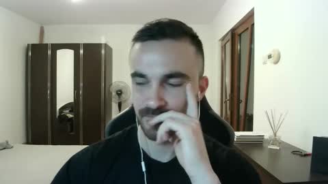 Victor online show from February 13, 7:30 pm