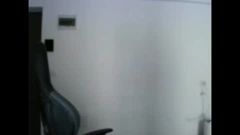 Snapshot of mu5clemania chatting on February 3, 7:18 am Victor online show from February 3, 7:18 am