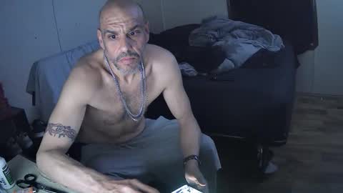 Muffdiver online show from March 10, 7:36 am