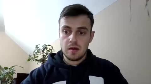 mulerkeeee online show from April 22, 6:12 pm