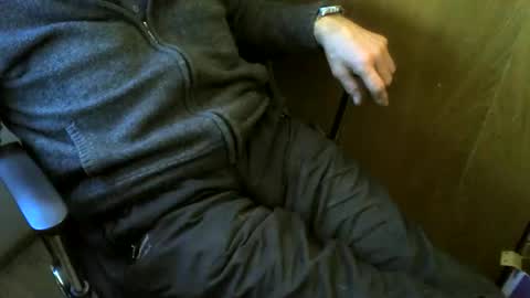 muller520 online show from April 9, 1:39 pm