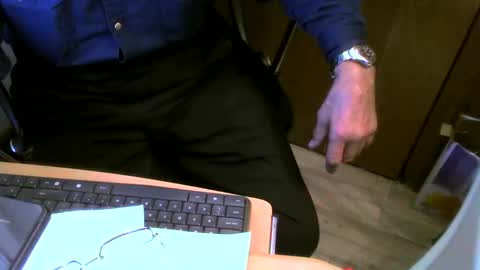 Snapshot of muller520 chatting on October 3, 6:46 pm muller520 online show from October 3, 6:46 pm