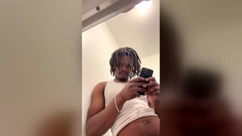 mum223969 online show from April 24, 6:27 am