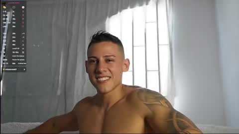 Snapshot of muscle_king_cum chatting on October 10, 4:01 pm muscle_king_cum online show from October 10, 4:01 pm