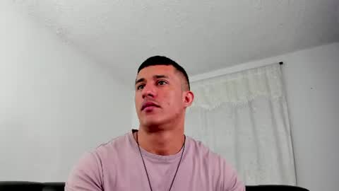 Muscle Man online show from July 6, 4:09 pm