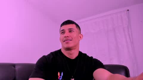 Muscle Man online show from April 24, 1:02 pm