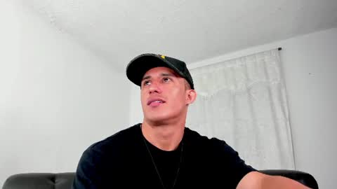 Muscle Man online show from July 12, 4:20 pm