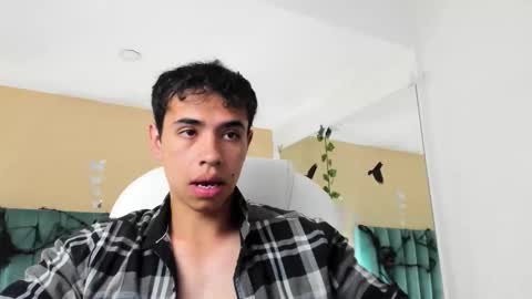 Snapshot of muscle_scott chatting on October 13, 12:55 pm muscle scott online show from October 13, 12:55 pm