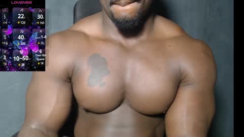 musclegod23 online show from December 4, 3:48 am