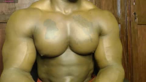 musclegod23 online show from September 10, 11:58 pm