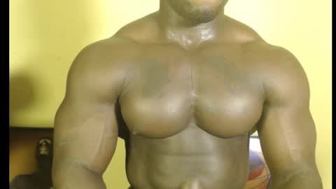 musclegod23 online show from February 27, 2:21 pm