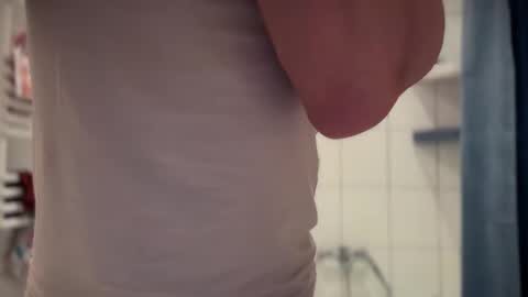 musclehair3 online show from February 3, 10:43 pm