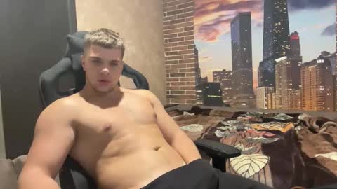 Snapshot of musclephantom chatting on September 23, 8:08 pm Egor online show from September 23, 8:08 pm