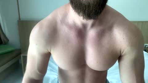 muscularjuggler online show from April 26, 4:10 am