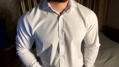 muscularjuggler online show from March 16, 4:00 pm