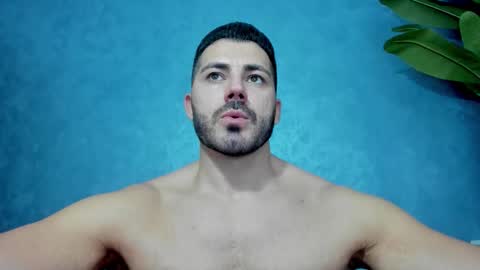 muscularmaster onlyfans online show from December 1, 11:30 pm