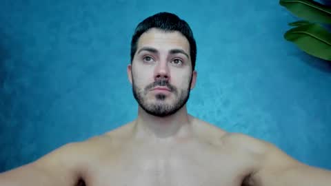 muscularmaster onlyfans online show from December 17, 11:55 pm