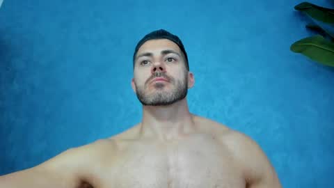 muscularmaster onlyfans online show from April 15, 9:48 pm