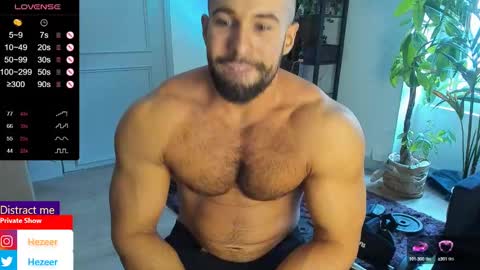 Snapshot of musculusx chatting on December 4, 1:20 pm Musculus online show from December 4, 1:20 pm