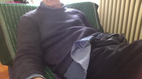 Bi sexy guy lovense hush is on private is open or password show tip if you like. online show from March 2, 11:17 am