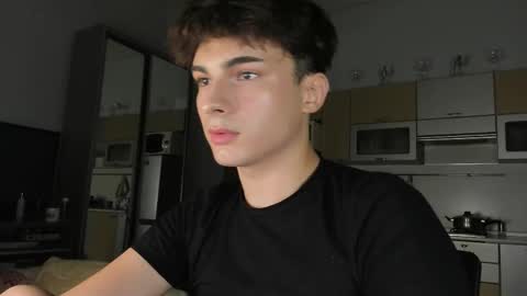 Snapshot of mystic_evan chatting on September 22, 6:18 pm Evan Brown online show from September 22, 6:18 pm