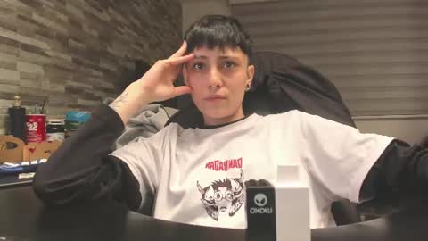 n3utro444 online show from June 12, 1:42 pm