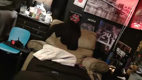 SnackPants online show from January 7, 5:56 am