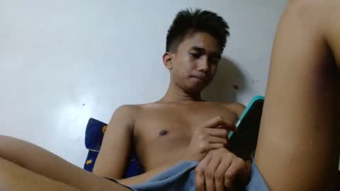 nachos072800 online show from February 19, 1:35 am