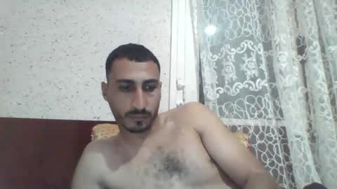 V online show from December 3, 5:34 pm