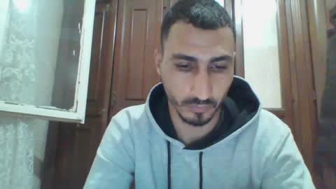 V online show from February 8, 12:17 pm