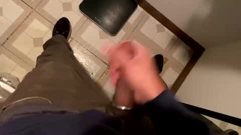 Snapshot of nairda2senoniuq chatting on December 22, 8:03 pm nairda2senoniuq online show from December 22, 8:03 pm