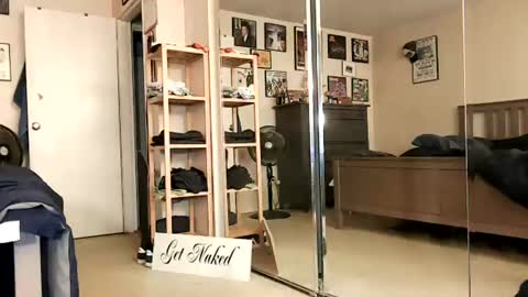 nakedmonkey online show from July 25, 1:35 am