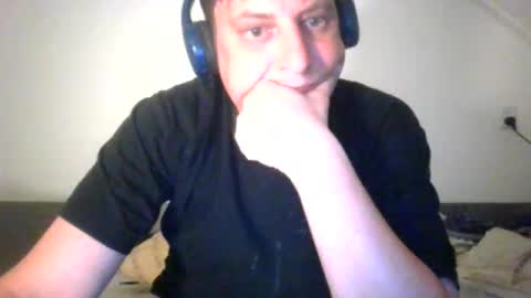 napalacz1920 online show from May 1, 10:12 pm