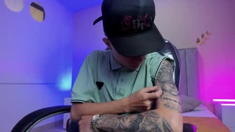 Nascary Fox online show from April 8, 12:58 pm