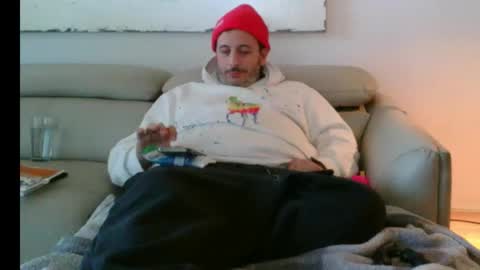 nassobout online show from November 29, 3:03 pm