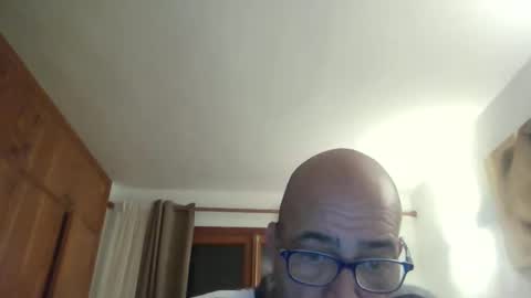 nata1974 online show from December 1, 9:18 pm