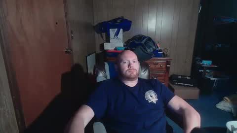 Snapshot of nate_b99 chatting on December 14, 3:51 am Nate online show from December 14, 3:51 am