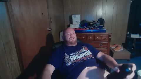 Snapshot of nate_b99 chatting on September 18, 11:29 pm Nate online show from September 18, 11:29 pm
