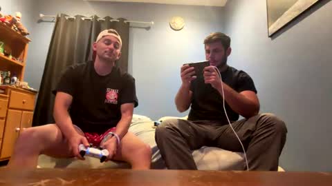 natetheexplorer online show from August 6, 1:22 am