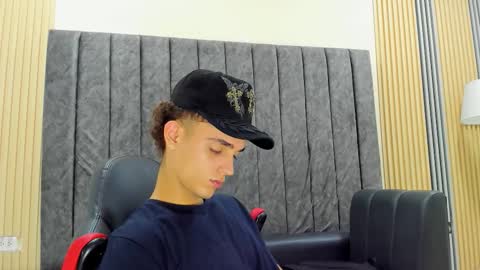 nathan_shimmer online show from January 11, 10:57 pm