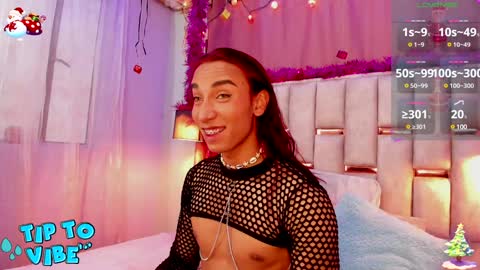 Snapshot of nathan_smithh chatting on December 21, 8:00 pm nathan smithh online show from December 21, 8:00 pm