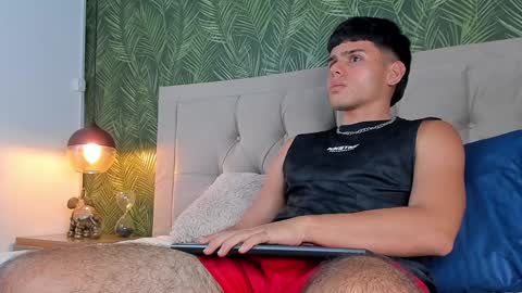 Snapshot of nathaniel_park chatting on January 30, 5:19 am Nathaniel Park online show from January 30, 5:19 am