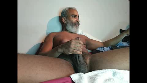 Naturandy or  online show from February 14, 1:50 pm