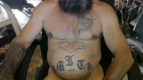 NatureNaked online show from January 4, 10:27 am