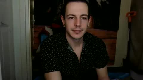 Snapshot of naturesbest951 chatting on March 3, 12:01 am NATURESBEST online show from March 3, 12:01 am
