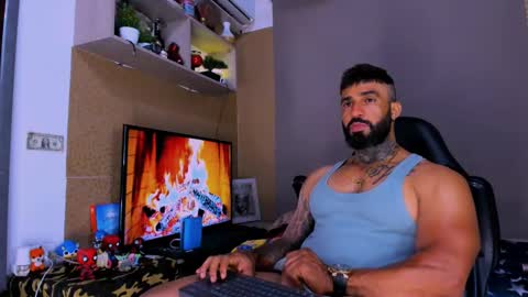 Snapshot of naughty_dominant chatting on December 7, 6:21 am Miller online show from December 7, 6:21 am