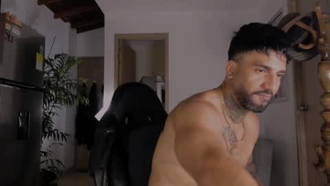 Snapshot of naughty_dominant chatting on February 28, 5:59 am Miller online show from February 28, 5:59 am